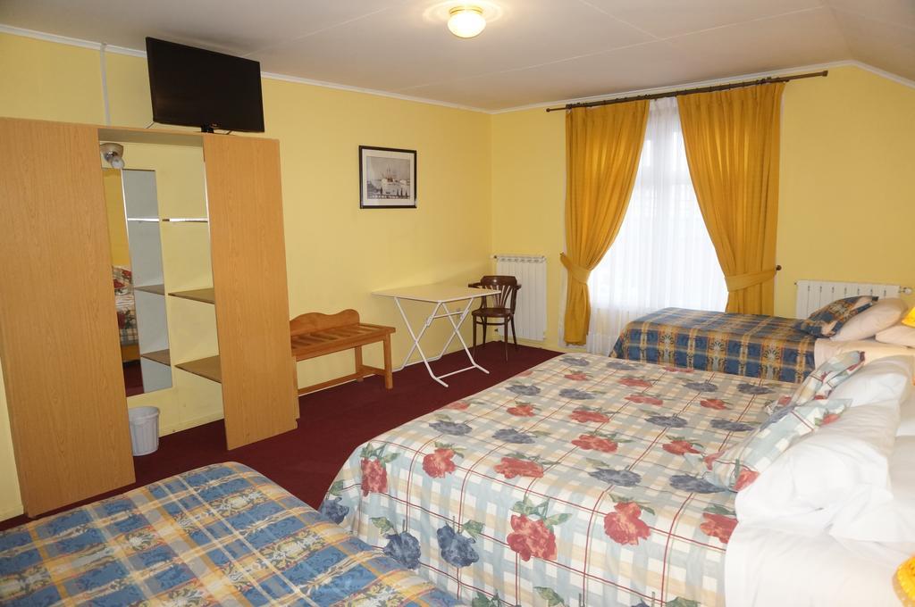 Hostal Ovejero Punta Arenas Exterior foto